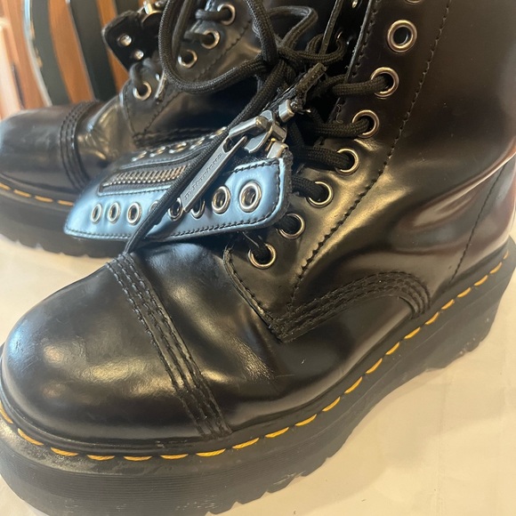 Doc Martens Sinclair platform boot size 6 - Picture 13 of 15